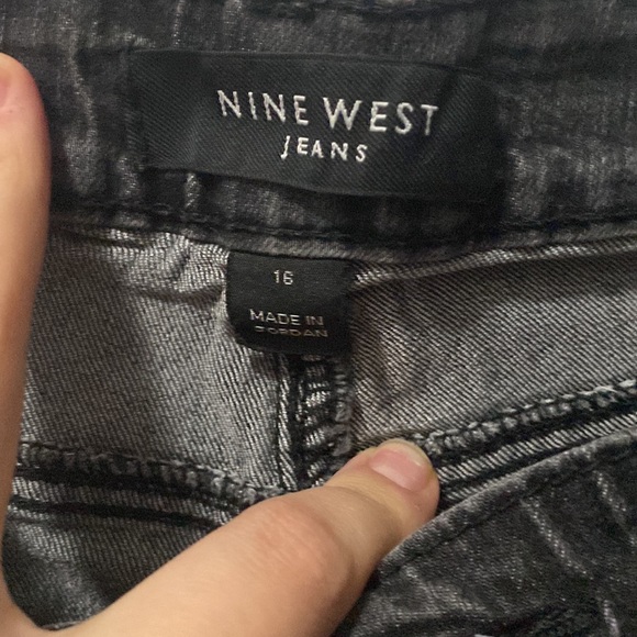 NINE WEST | Skinny Jeans - Picture 3 of 5